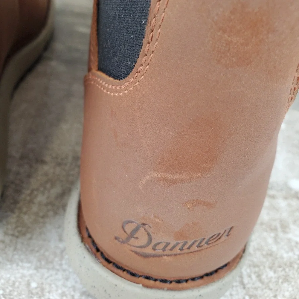 Danner Vertigo 917 Mens Hiking Shoes‎ Sz 8.5 Brown Lace Up Mid Top Waterproof